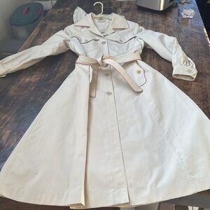Vintage long rain trench coat with pink details size 12 belted hooded tan color